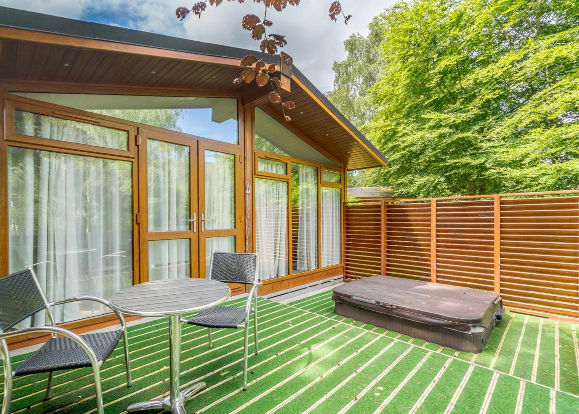 Erigmore Leisure Park Hotel Birnam Room photo
